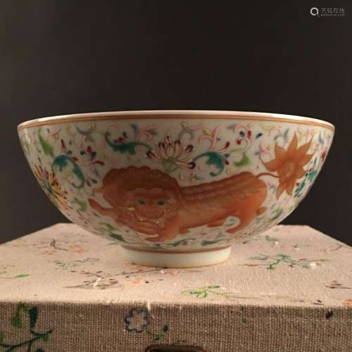 Chinese Famille Rose 'Ruishou' Bowl, Qianlong Mark