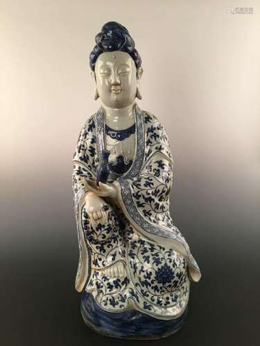 Chinese Blue&White Porcelain Guanying Buddha Statue