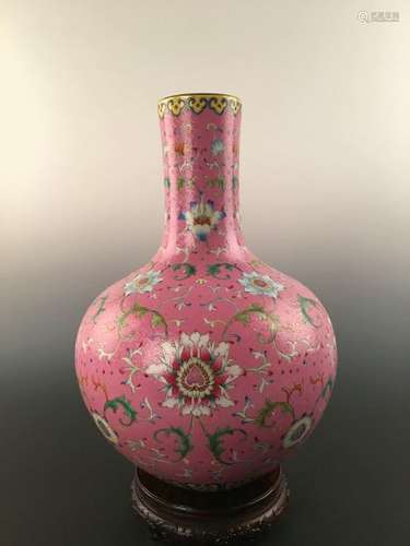 Chinese Famille Rose Pink Ground Porcelain Globular