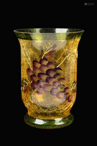 A European Stained Glass Grape Pattern Vase