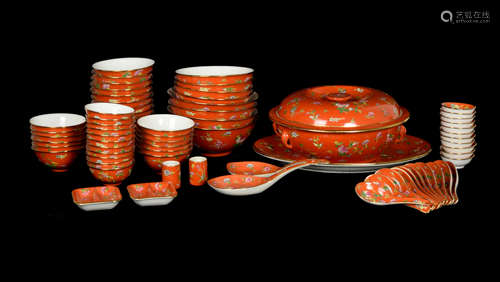 A Chinese Zhongyi Hand Painted 12 People Porcelain Dining Set