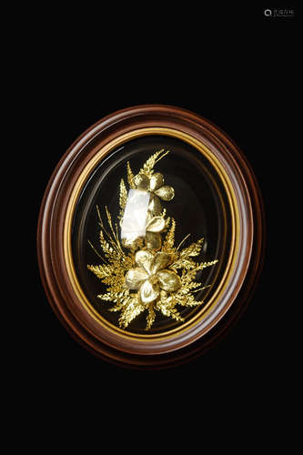 A 24K Gold Forged Orchard and Hawaii Fern in Frame Hanging Ornament