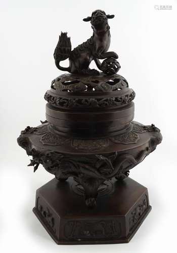 LARGE 19TH-CENTURY JAPANESE CENSER