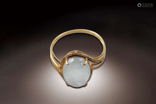 K金鑲玻璃種翡翠蛋面指環