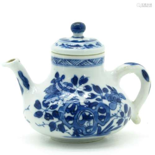 A Miniature Blue and White Decor Teapot