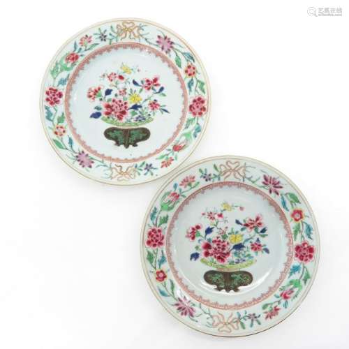 A Pair of Famille Rose Decor Plates