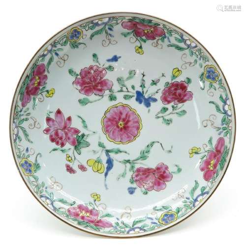 A Famille Rose Decor Plate