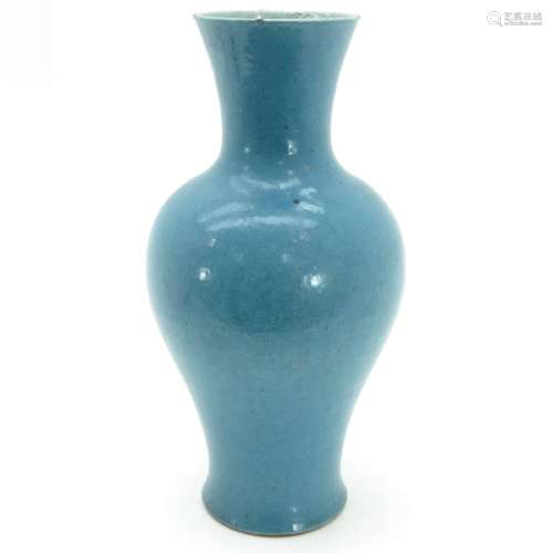 A Light Blue Crackleware Decor Vase