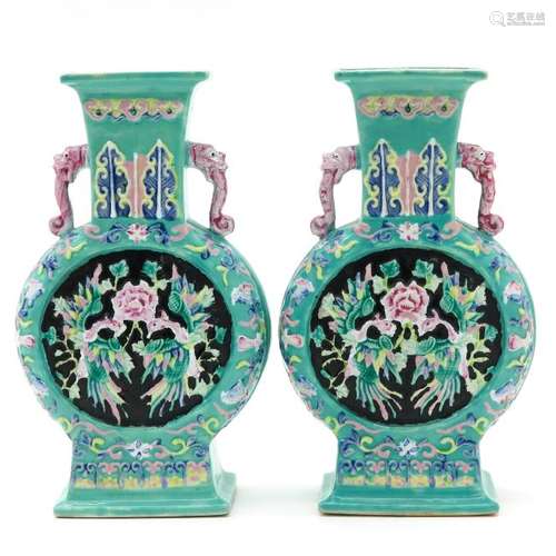 A Pair of Famille Rose Decor Altar Vases