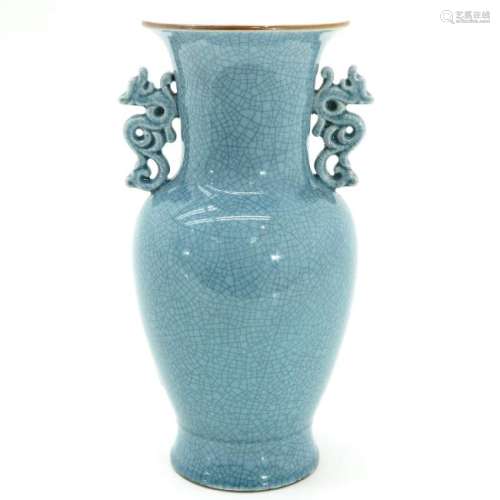 A Light Blue Glaze Crackleware Decor Vase