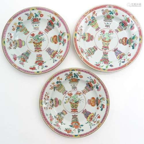 A Series of Three Famille Rose Decor Plates