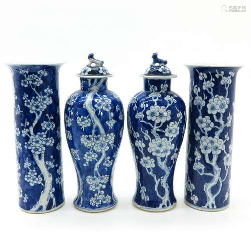 A Blue and White Decor Garniture Set