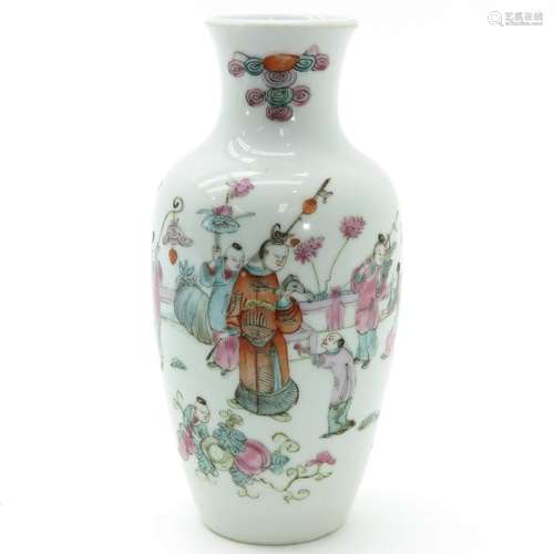 A Famille Rose Decor Vase