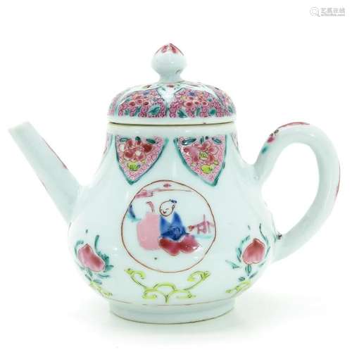 A Famille Rose Decor Teapot