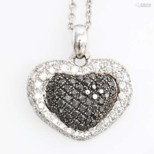 A 14KG Necklace with Black Diamond Heart Pendant