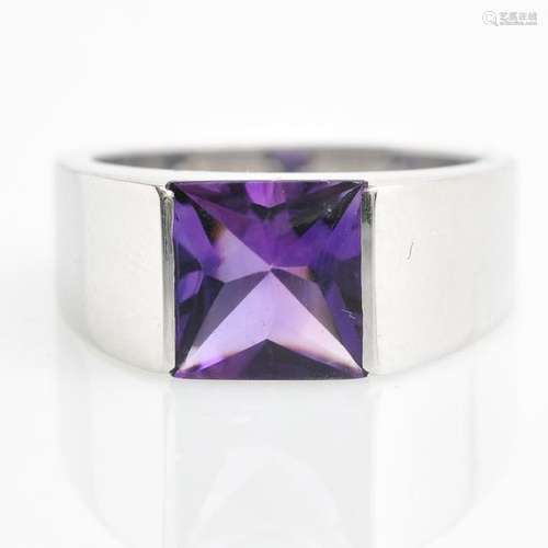 A Cartier 18KWG Amethyst Ring 1996