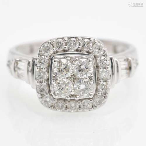 A 9KWG Ladies Diamond Ring Approximately 1.14 CTW