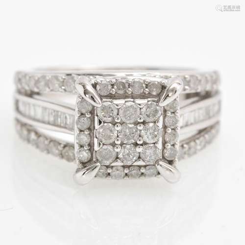 A 10KWG Ladies Diamond Ring Approximately 1.23 CTW