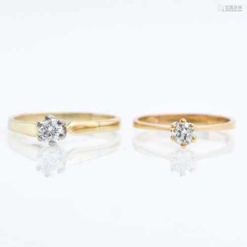 Two Ladies Solitaire Diamond Rings