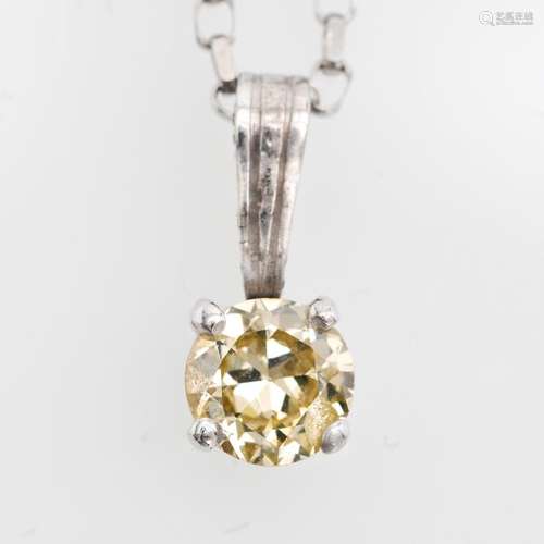 A 9KWG Necklace with Diamond Pendant Circa 0.52 Carat