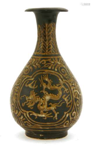 A Chinese Jizhou ware yuhuchun vase