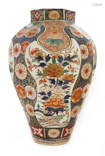 A large Japanese Imari vase