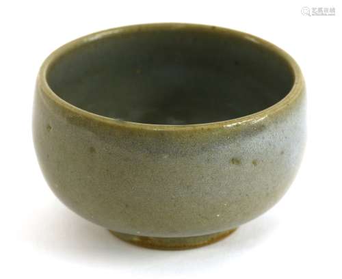 A Chinese Jun ware tea bowl
