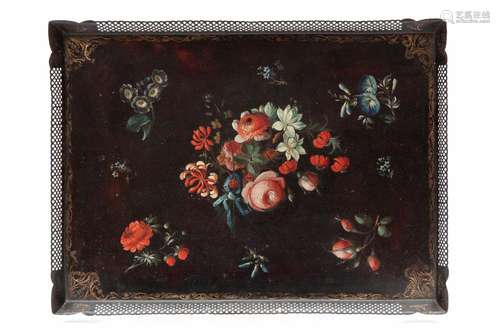 A tole peinte serving tray