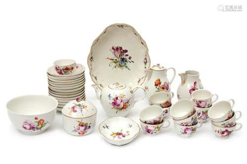 A Hague porcelain part tea service with floral decoration