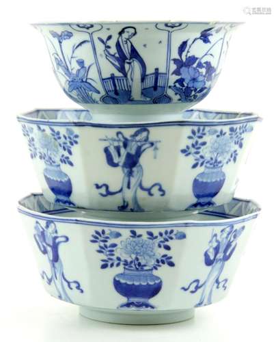 Three blue & white bowls