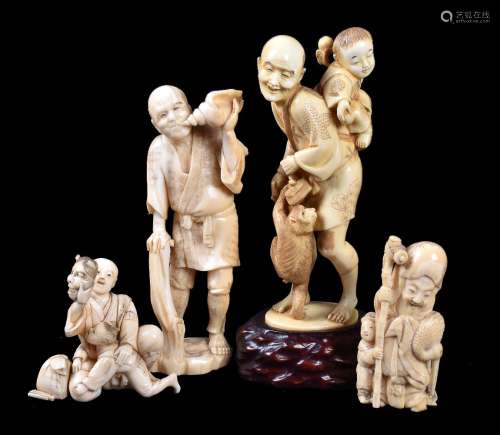 ϒ An Japanese Ivory Figure of a Sarumawashi