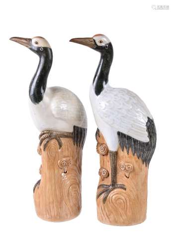 A pair of Chinese porcelain enamelled cranes