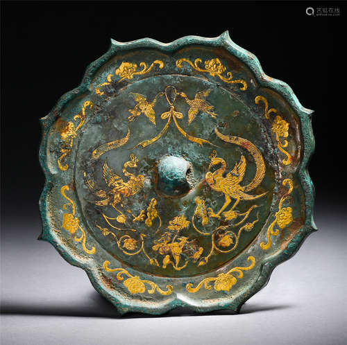 CHINESE GOLD INLAID BRONZE PHOENIX FLOWER SHAPED MIRROR TANG DYNASTY