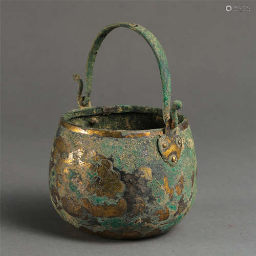 CHINESE GILT BRONZE LONG HANDLE KETTLE TANG DYNASTY