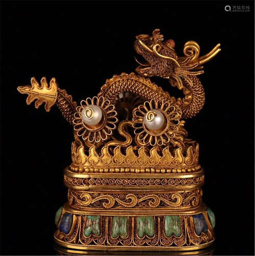 CHINESE JADE AND PEARL INLAID GILT SILVER WEAVEN DRAGON TABLE ITEM