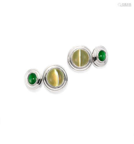 A Pair of Cat's Eye Chrysoberyl and Jadeite Cufflinks