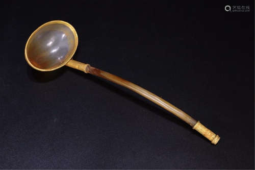 CHINESE GILT SILVER COVERED LONG HANDLE AGATE SPOON