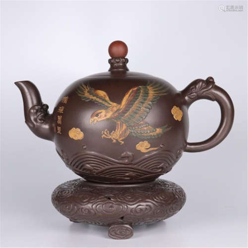 CHINESE YIXING ZISHA CLAY TEA POT