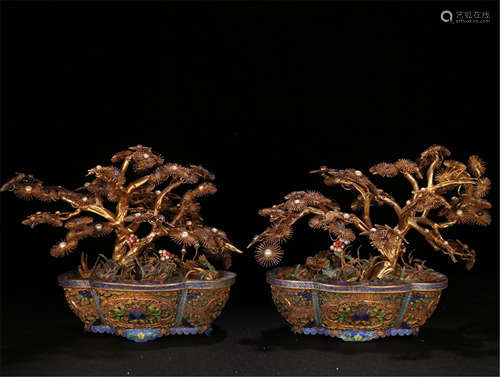 PAIR OF CHINESE GILT SILVER BANSAII IN ENAMEL BASIN