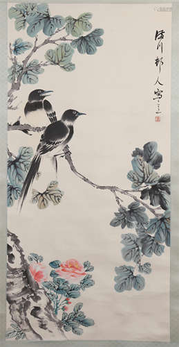 CHINESE SCROLL PAINTING OF BIRD AND FLOWER