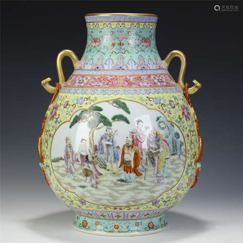 CHINESE PORCELAIN FAMILLE ROSE FIGURES VASE