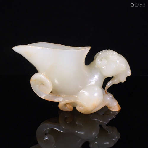 A GOAT HEAD SHAPE HETIAN JADE CUP