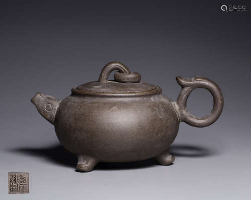 A ZISHA POETRY WITH TRIBLE-LEGS TEA POT