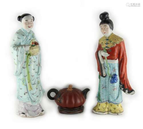 Property of a lady - two Chinese polychrome glazed porcelain figures of ladies, 20th century,