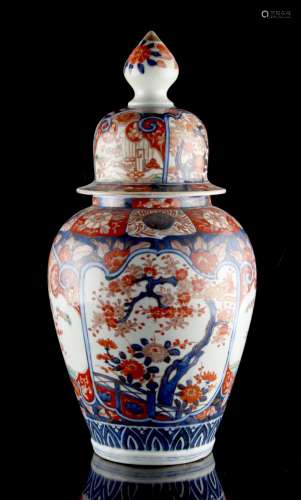 Property of a deceased estate - a 19th century Japanese Imari vase & cover, 18.3ins. (46.5cms.) high