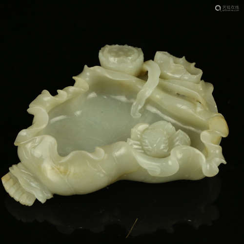 A Chinese Carved Jade Brush Washer