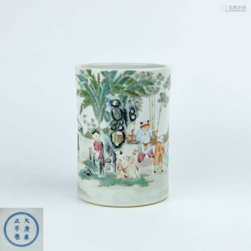 A Chinese Famille-Rose Porcelain Brush Pot