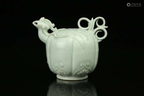 A Chinese Celadon Porcelain Pot