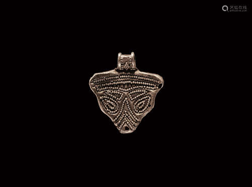 Viking Silver Filigree Wolf's Head Pendant