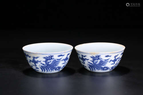 PAIR WHITE&BLUE GLAZE PHOENIX PATTERN BOWL